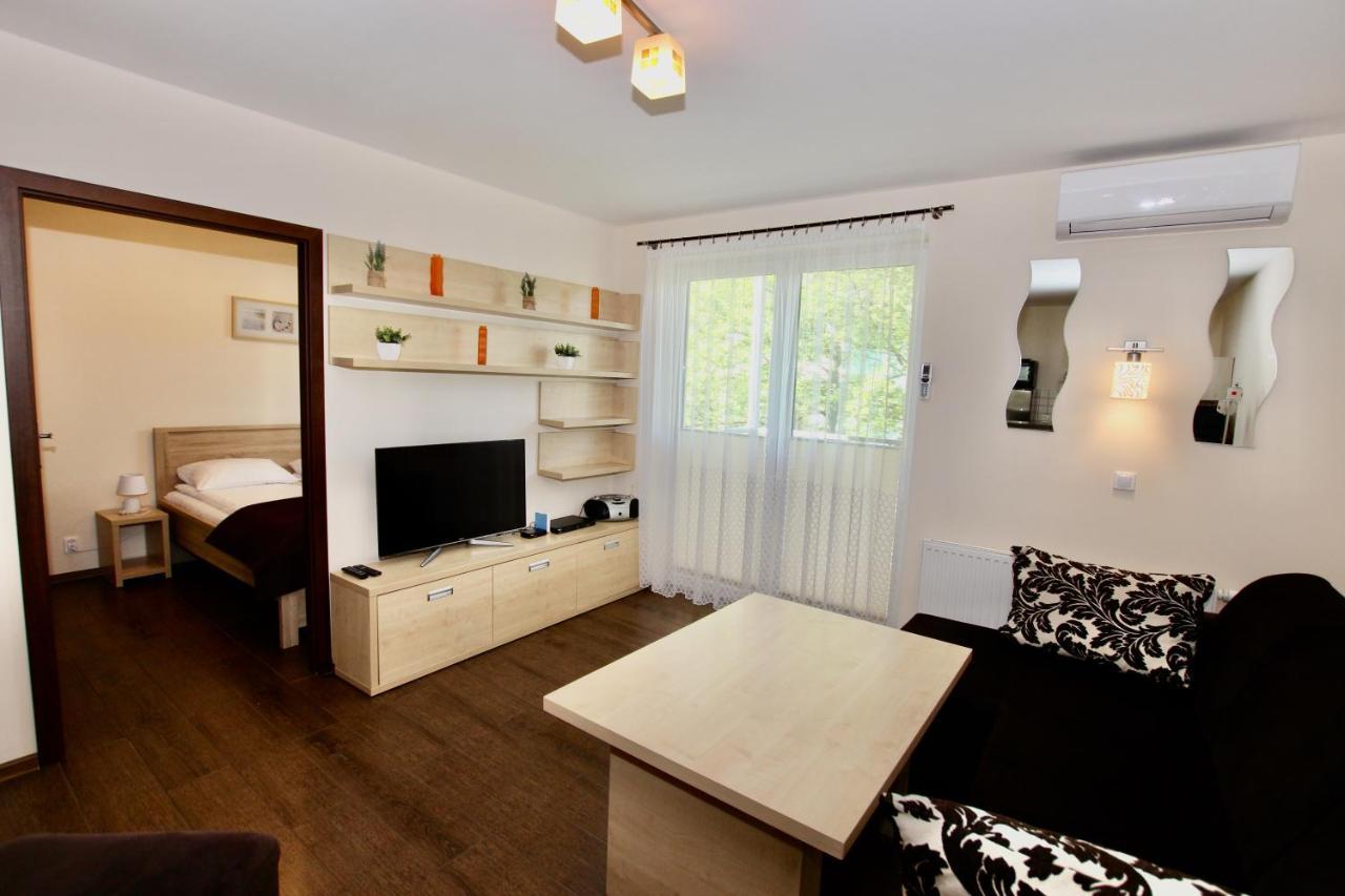 Apartamenty Bursztynowe Komnaty Дарлувко Экстерьер фото
